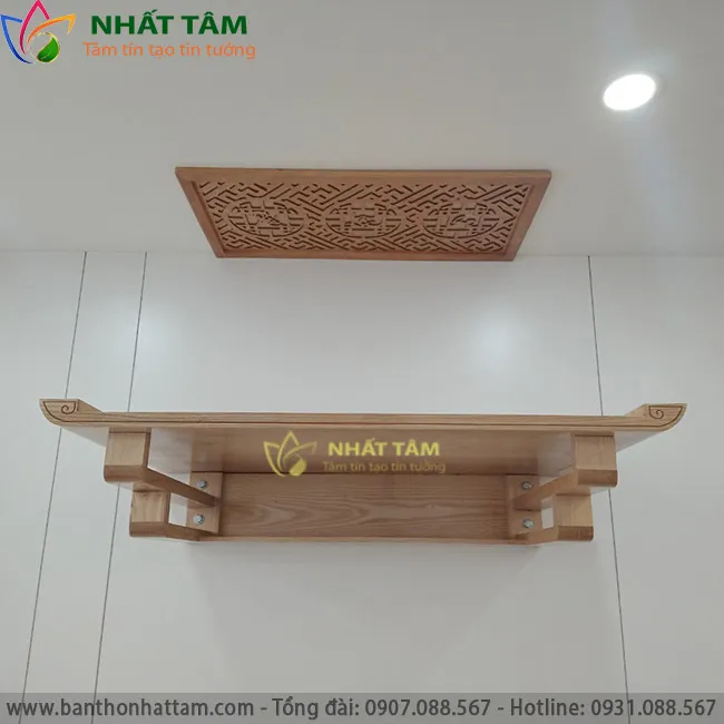 Bàn thờ treo tường chung cư đơn giản tối ưu hóa diện tích sinh hoạt
