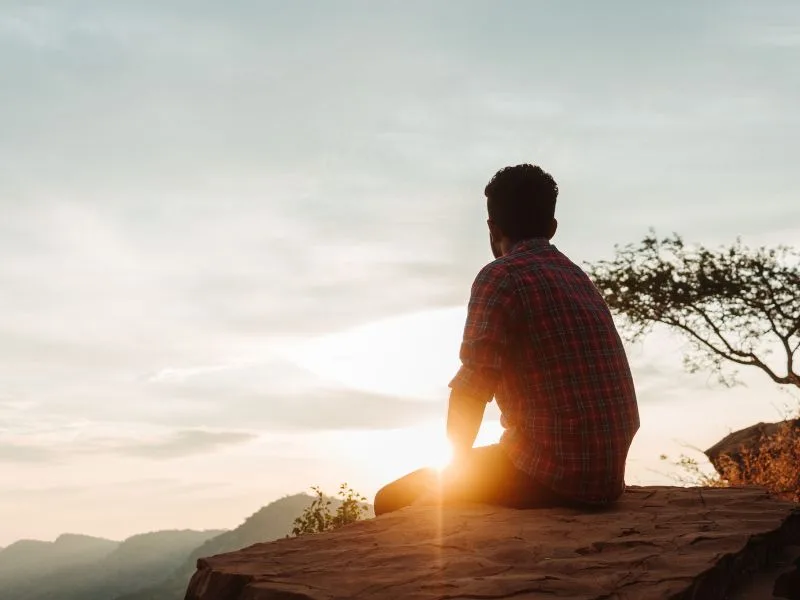 Nằm Mơ Thấy Rắn Bò Lên Người Là Điềm Gì? Giải Mã Chi Tiết Và Con Số May Mắn 11 Bảng số may mắn khi mơ thấy rắn