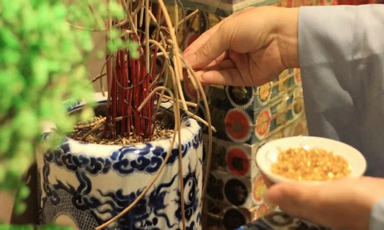 Ngày Tốt Bao Sái Bàn Thờ Năm 2026 Đón Lộc Đầu Năm 2 bao-sai-ban-tho.jpg