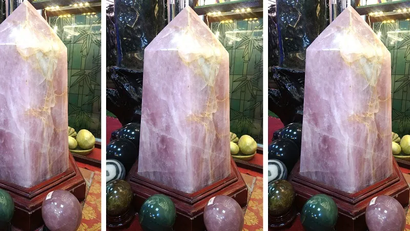 Thạch anh tóc vàng với kim tuyến rutile tự nhiên màu vàng kim