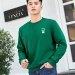 Mặc áo màu xanh lá đi thi