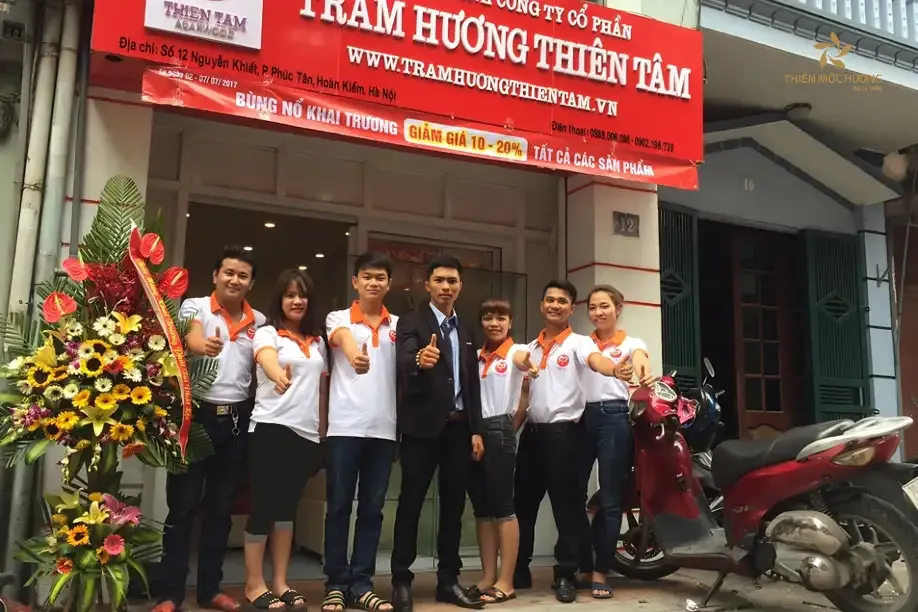 Cửa hàng trầm hương Thiên Tâm
