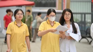 Các chuyên gia giáo dục thảo luận về tác động của việc giới hạn phương thức xét tuyển đối với tâm lý thí sinh