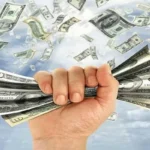 Giải mã giấc mơ được cho tiền