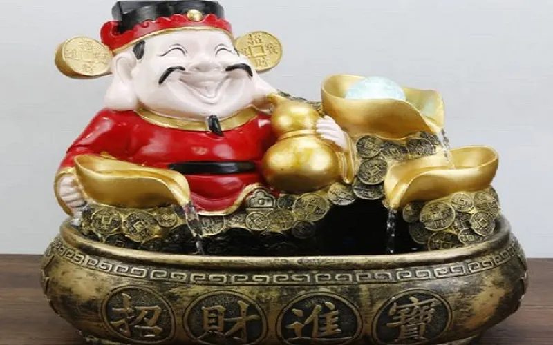 Thạch anh tóc vàng với sợi rutile tự nhiên, biểu trưng tài lộc