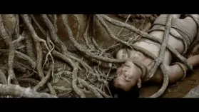 hai-phim-viet-doi-dau-loat-bom-tan-kinh-di-trong-thang-10