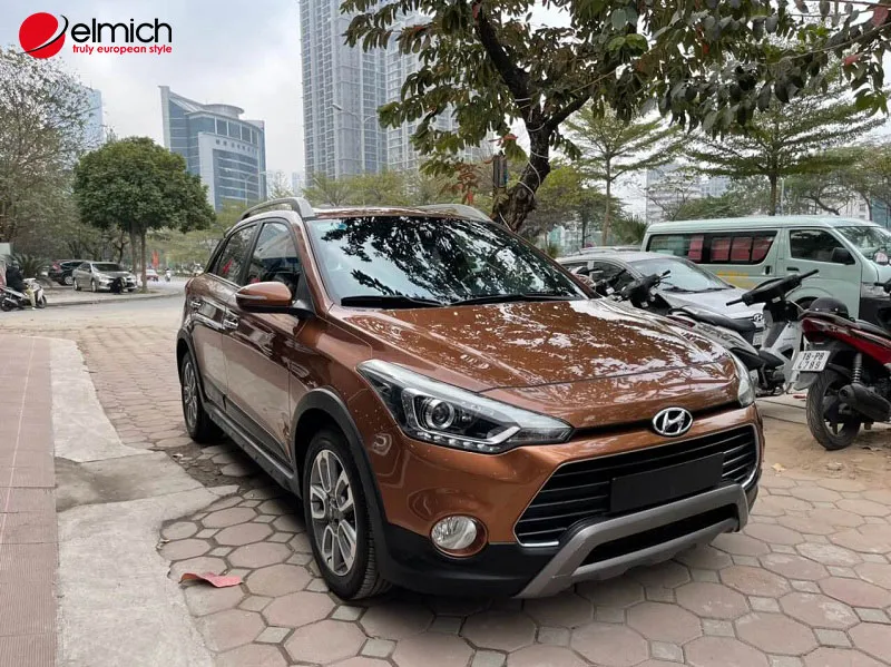 Xe màu nâu tương hợp với người mệnh Thổ