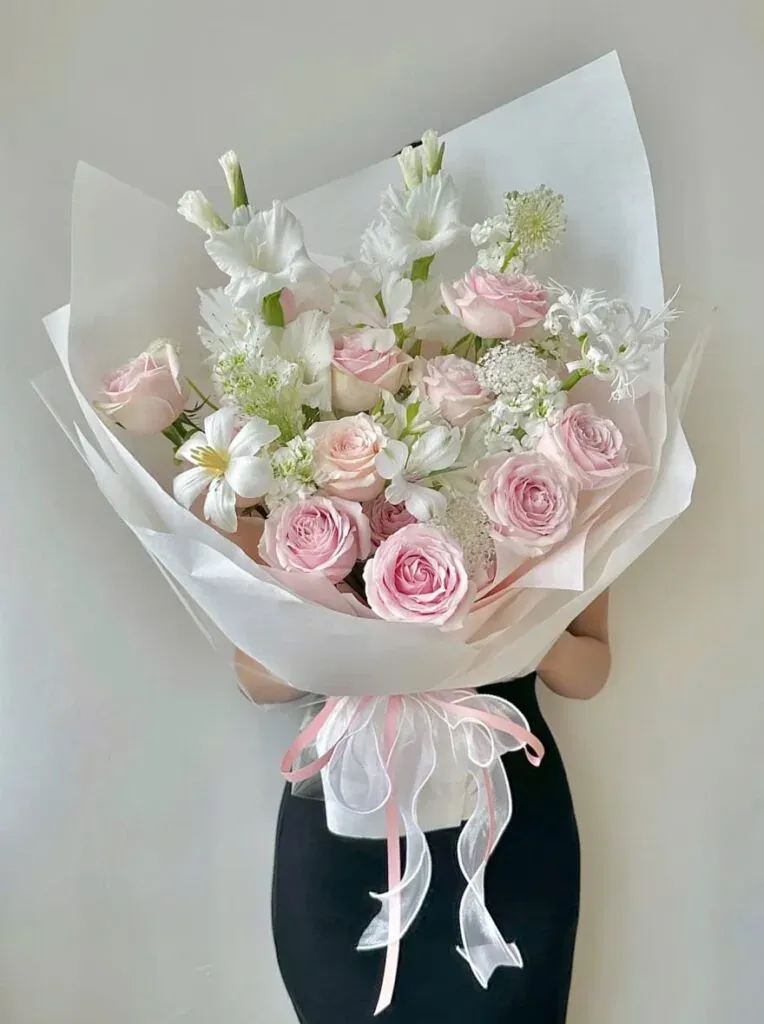 Bó hoa hồng xanh cho mệnh Mộc