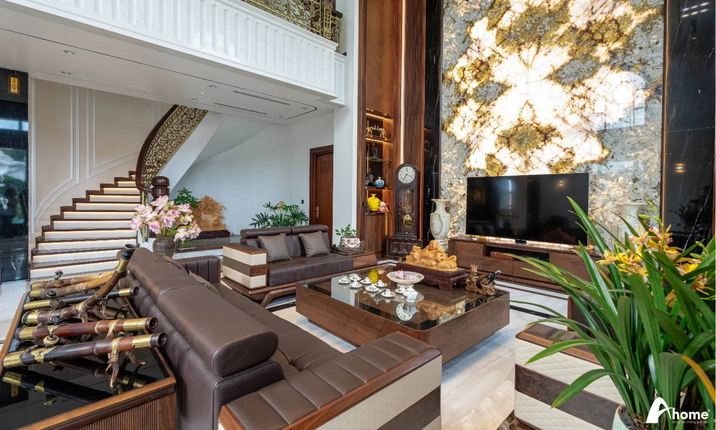 Đặt các vật phẩm phong thủy hợp tuổi 1983 để hóa giải hướng nhà xấu