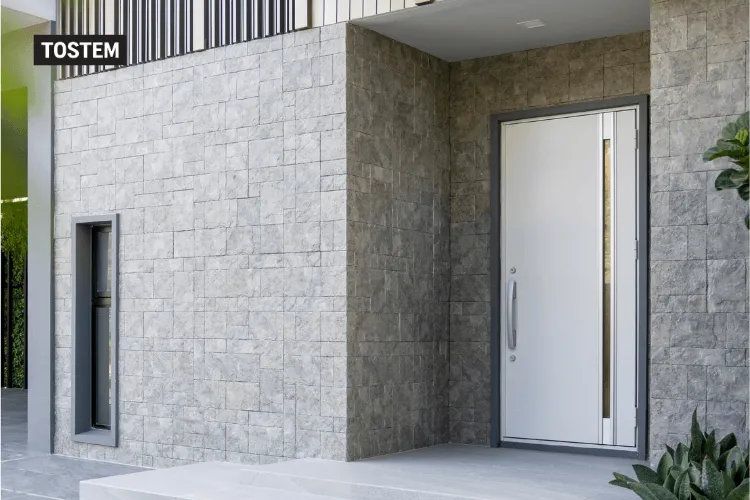 Cửa chính nhôm kính hiện đại tăng cường thẩm mỹ và đón luồng năng lượng tích cực vào nhà