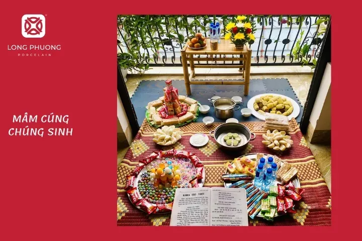 Lễ vật cúng chúng sinh ngoài trời