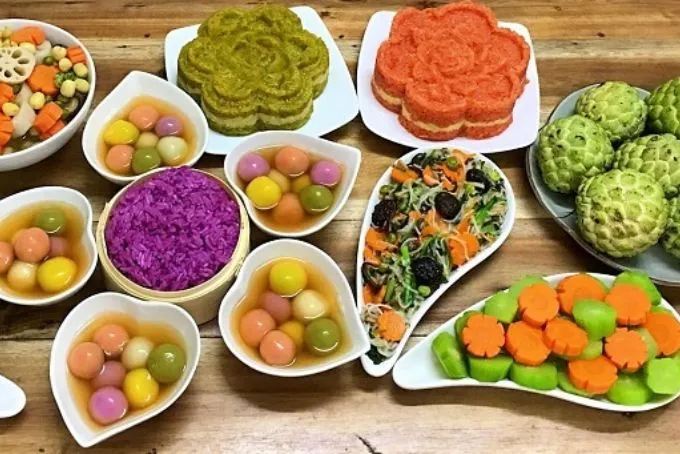 Mâm cơm cúng rằm tháng 7 niền Bắc 1