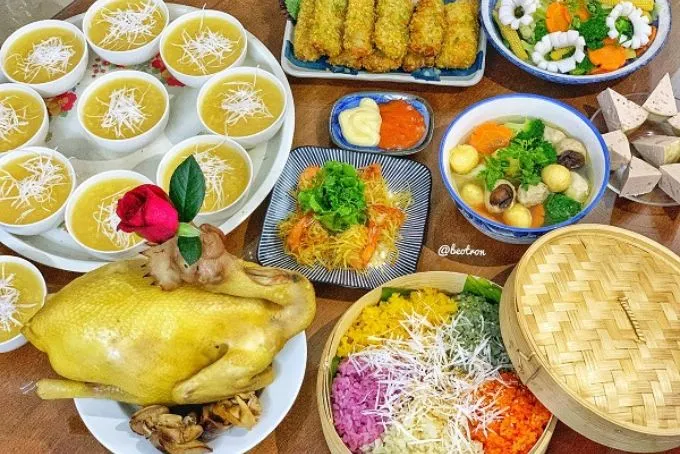 Mâm cơm cúng rằm tháng 7 miền Bác 3