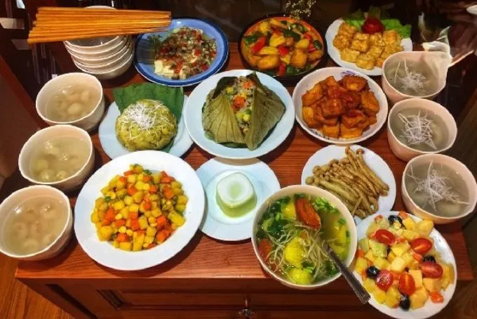 Mâm cơm cúng rằm tháng 7 miền Bắc