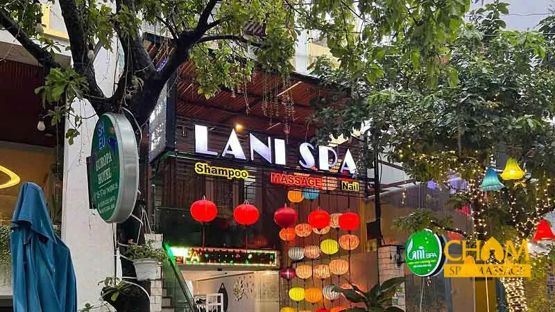 Không gian nội thất tinh tế và hiện đại bên trong Lani Spa tại khu vực Ngũ Hành Sơn