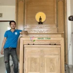 Chuyên gia phong thủy đo đạc vị trí đặt bàn thờ theo la bàn Bát Trạch