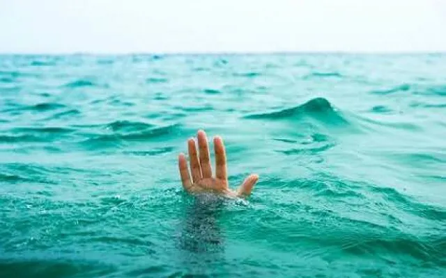 Nằm mơ thấy con mình chết đuối là sao