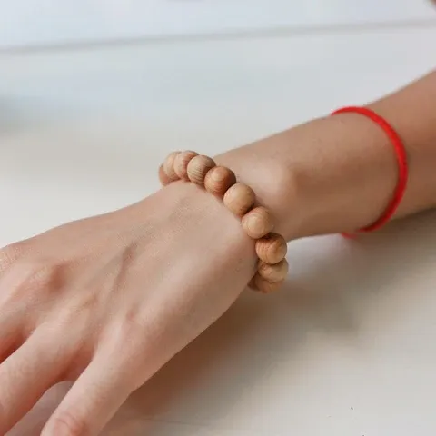 Vòng tay gỗ ngọc am thơm lâu năm