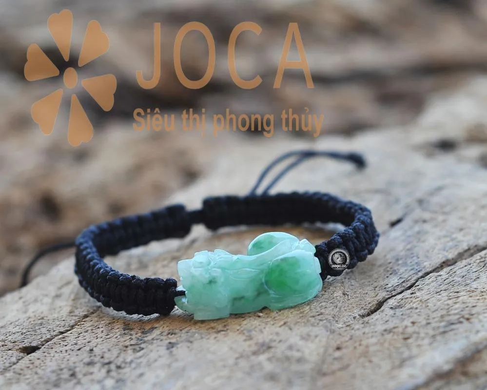 Màu xanh lá là màu đại kỵ mà người mệnh Thổ cần tránh khi chọn tỳ hưu