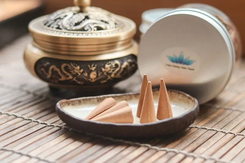 Bảo quản nụ trầm hương đúng cách giúp giữ hương lâu dài