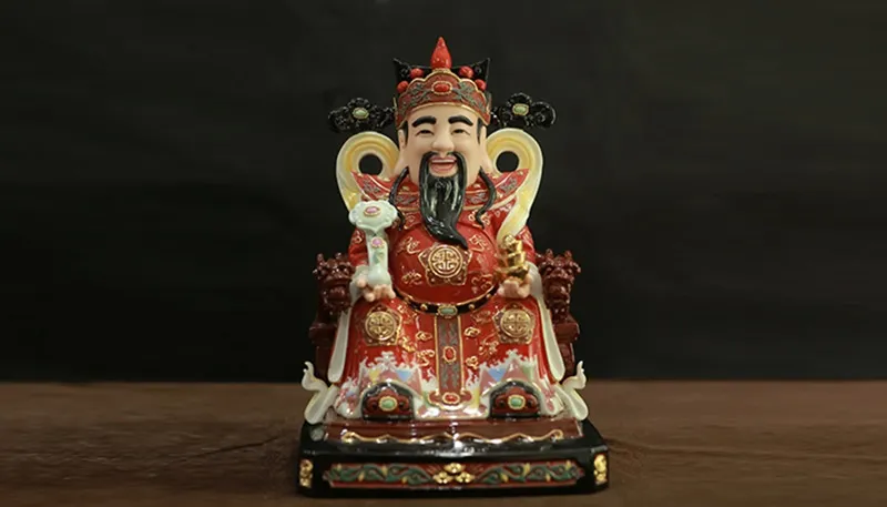 Vị trí thần tài thổ địa trên bàn thờ nhìn từ hướng trực diện