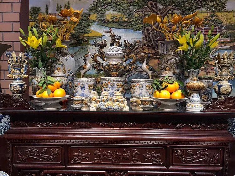 Bố Trí Bàn Thờ Gia Tiên Chuẩn Phong Thủy Và Tâm Linh Việt 15 Cách sắp xếp bàn thờ gia tiên chuẩn phong thủy