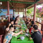 Trải nghiệm cano cao tốc trong tour lặn ngắm san hô Sơn Trà Đà Nẵng