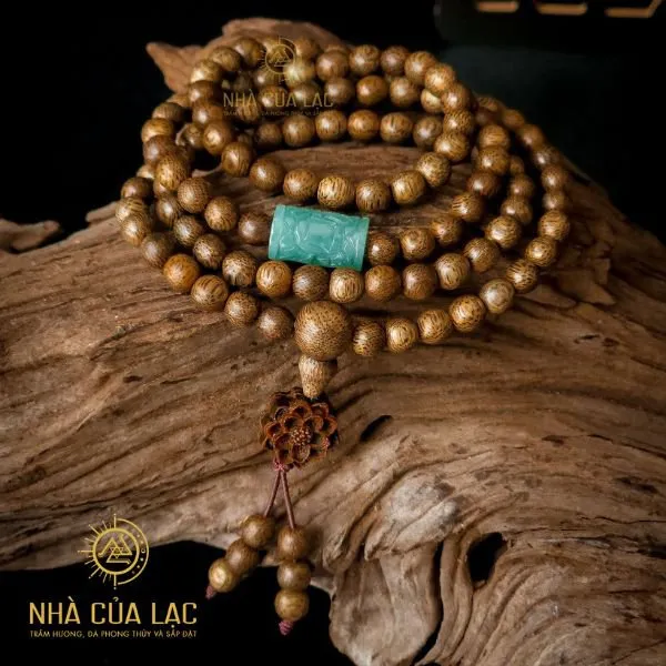 Vòng tay trầm hương Nhà Của Lạc