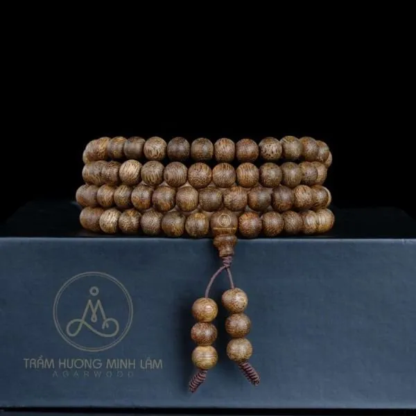 Vòng trầm hương Minh Lâm cam kết chất lượng