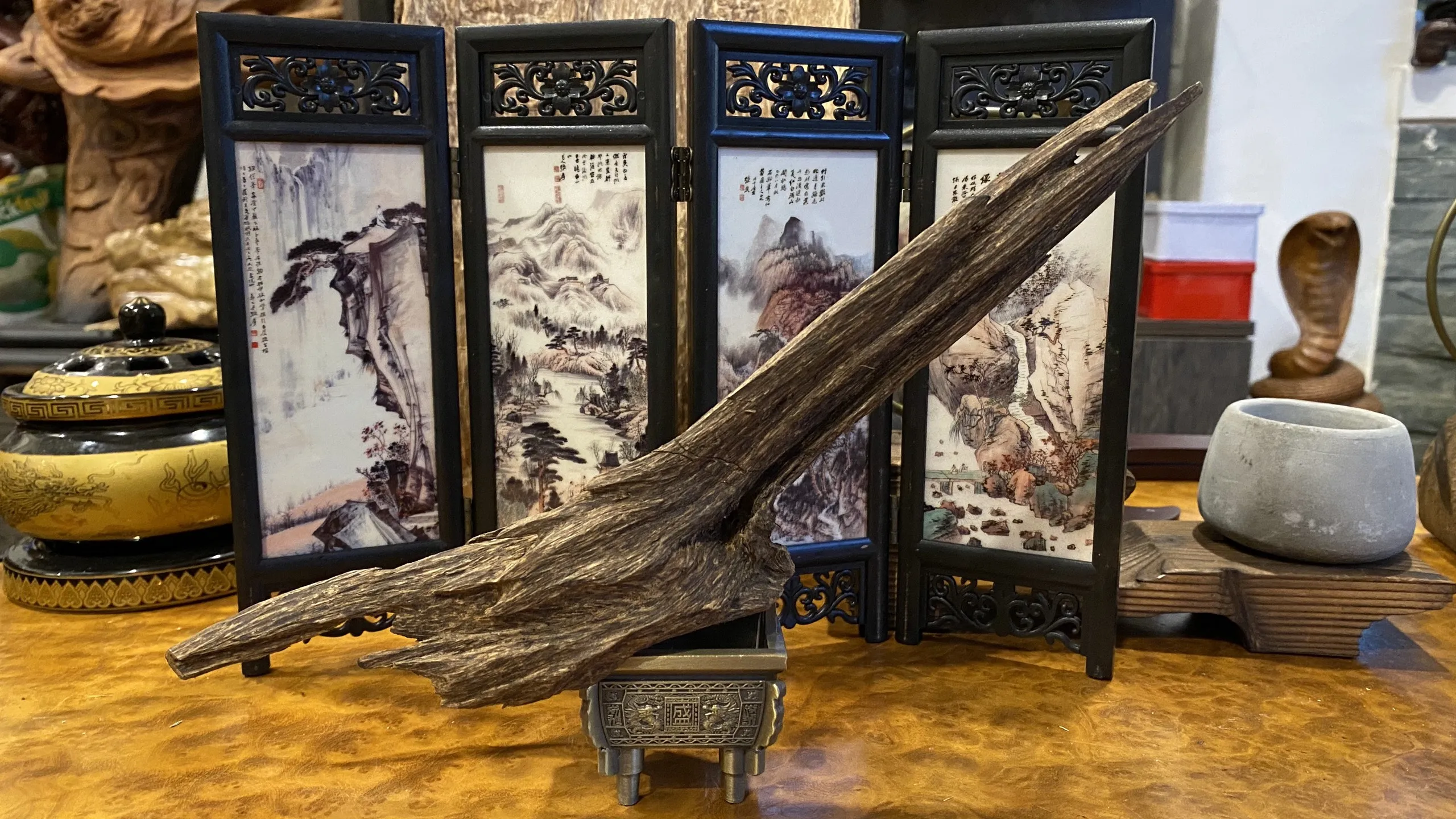 trầm hương indonesia