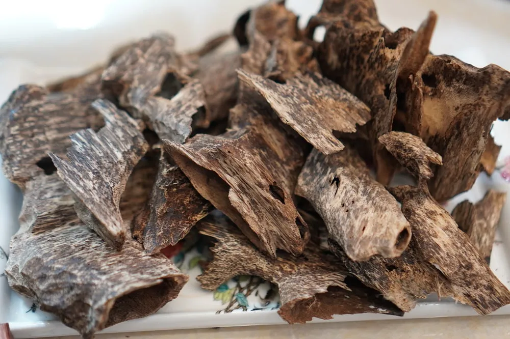 trầm hương vietnam