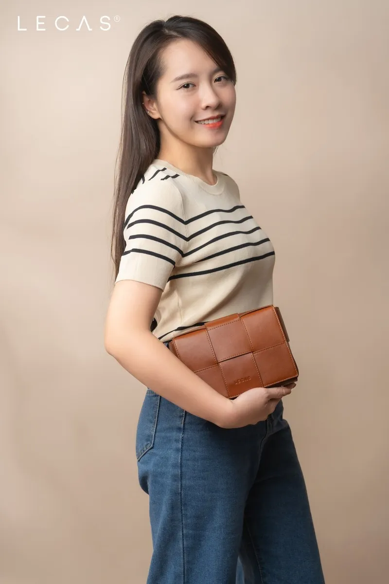 Alt: Phụ kiện phong thủy từ đá tự nhiên giúp thu hút năng lượng may mắn năm 2026