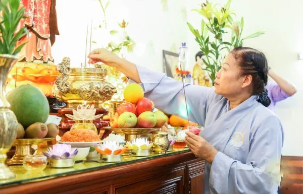 Văn khấn Thần linh Thổ địa trang trọng ngày rằm