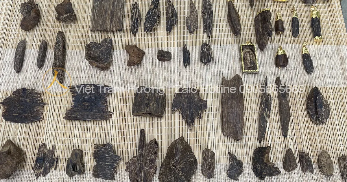 mặt dây chuyền trầm chìm