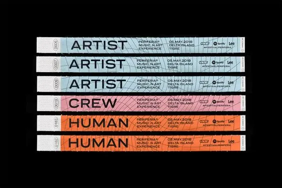 Vòng tay giấy sự kiện âm nhạc đa màu sắc