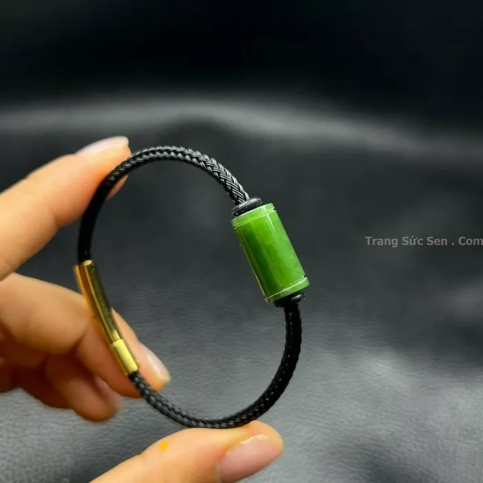 vòng vải đá ngọc bích