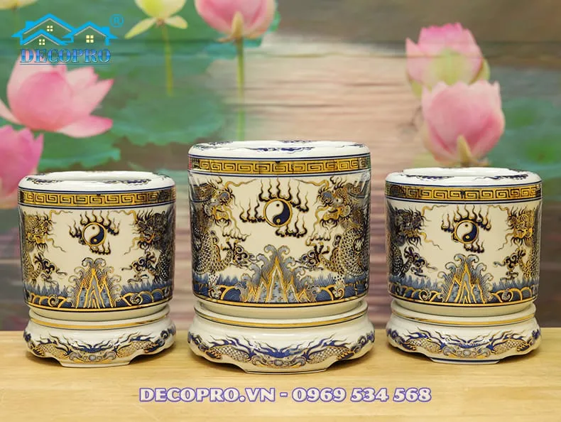 Ý nghĩa 3 bát hương trên bàn thờ gia tiên