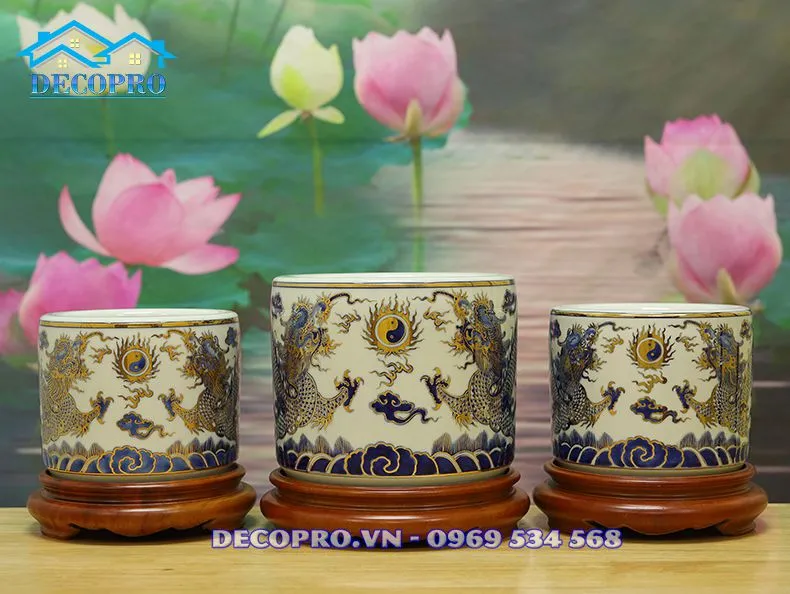 Hướng dẫn cách sắp xếp 3 bát hương trên bàn thờ