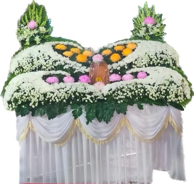 Hoa hồng mang lại sự thanh tịnh cho góc thờ cúng