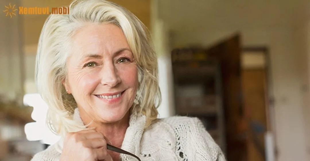 so sánh giải mã giấc mơ tóc bạc chiêm bao thấy tóc bạc đánh con gì