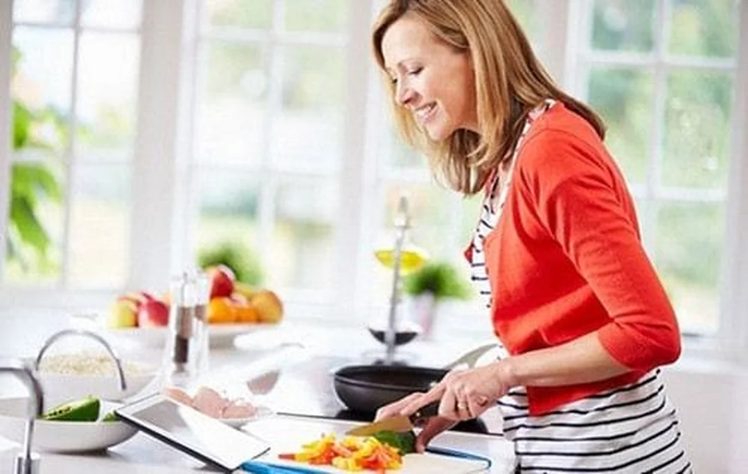 giải mã giấc mơ nấu ăn