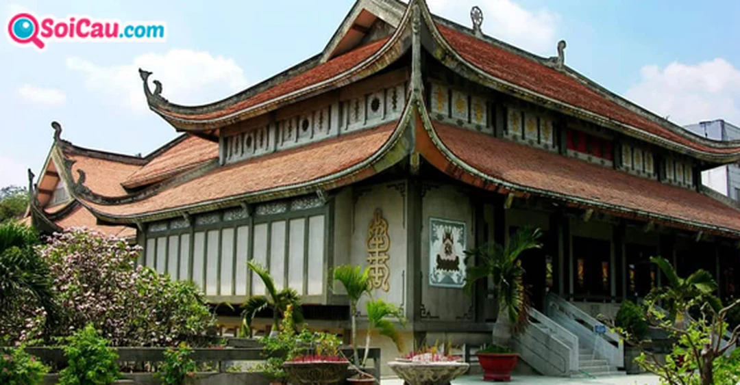 mơ thấy đi chùa và ý nghĩa giấc mơ tâm linh