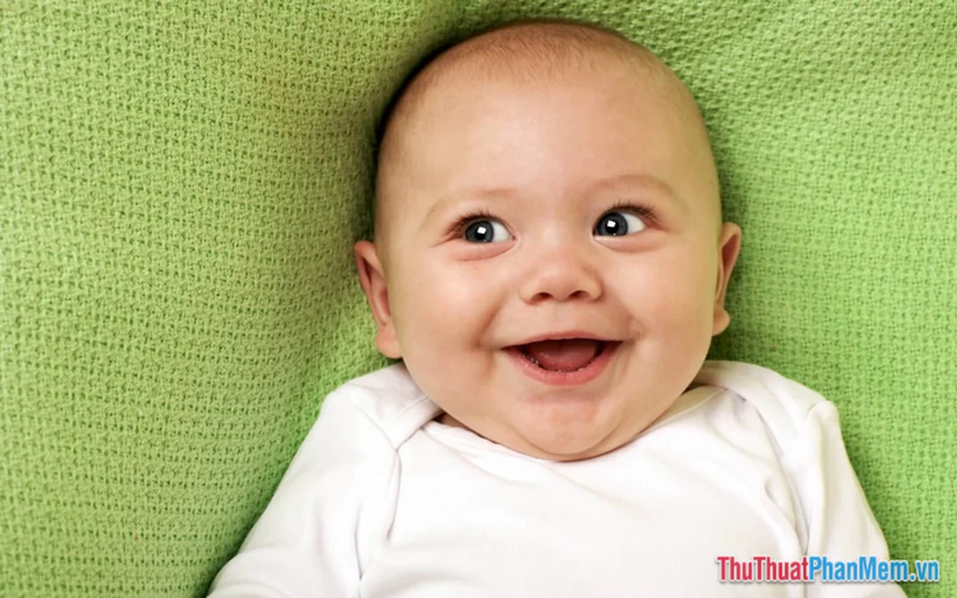 Mơ thấy nhiều con nít đánh số gì khi em bé cười