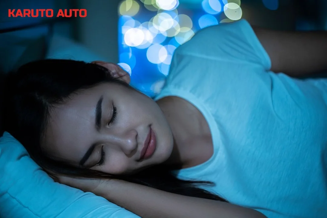 nằm mơ thấy mình lái ô tô đánh số mấy với hình minh họa giải mã giấc mơ